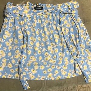 Who What Wear Light Blue Daisy Mini Skirt